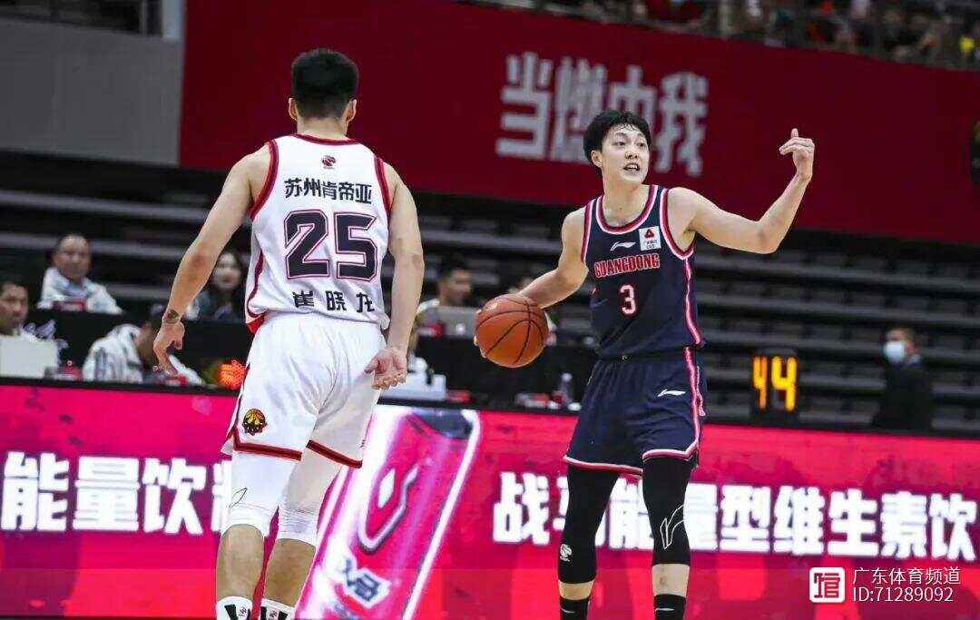 转会期深圳男篮调整名单以备NBA常规赛；状态回暖环节打磨；震撼外界；纪律约束更严格的简单介绍