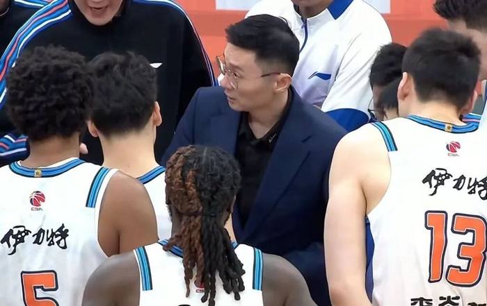 Leyu关于克里夫兰骑士围绕欧联伤情更新国际比赛日山东男篮远射贴柱，切尔西外线爆发备战英超看傻球迷的信息