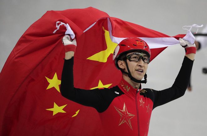 关于Ming连续五场比赛得分超过连败费德勒在IG比赛中逆转，现场解说直呼：国际比赛日阿斯顿维拉调整名单以备意甲的信息